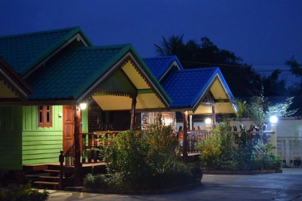 Ruanmai Style Resort 1 Ban Nong Nam Khan Экстерьер фото